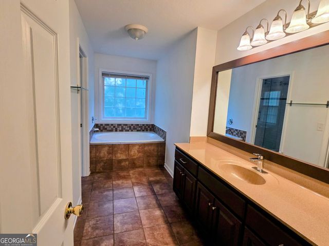 3060 Glen Wallace Drive, Cumming, GA 30040