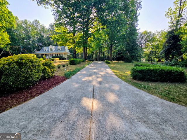 3060 Glen Wallace Drive, Cumming, GA 30040