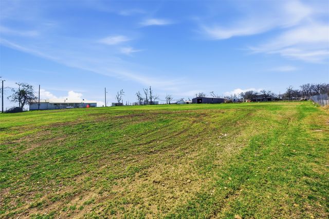 693 Mclaughlin Road, Woodway, TX 76712