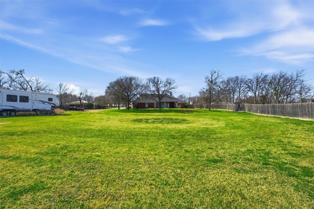 693 Mclaughlin Road, Woodway, TX 76712