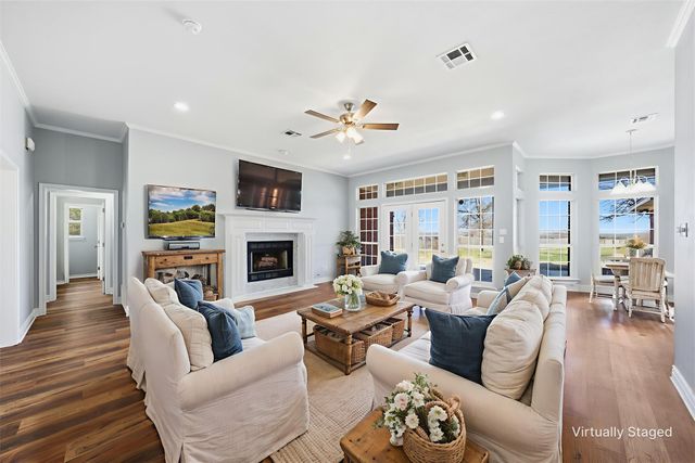 693 Mclaughlin Road, Woodway, TX 76712