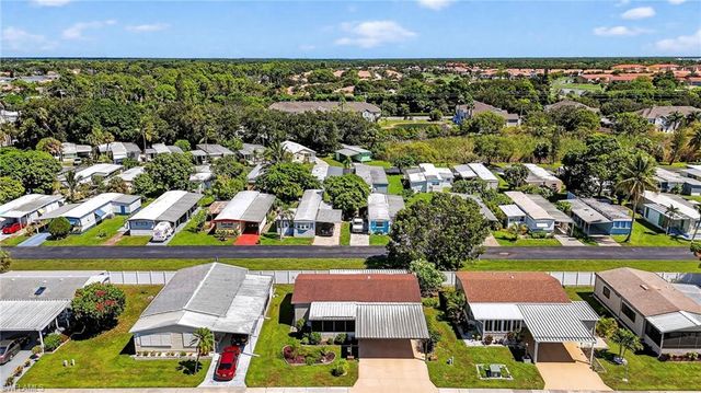 4 Oceans BLVD # 4, Naples, FL 34104