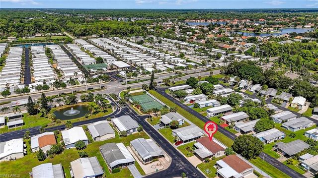 4 Oceans BLVD # 4, Naples, FL 34104