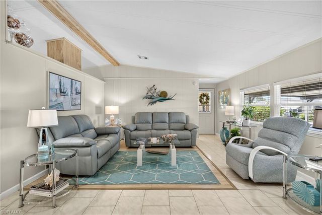 4 Oceans BLVD # 4, Naples, FL 34104