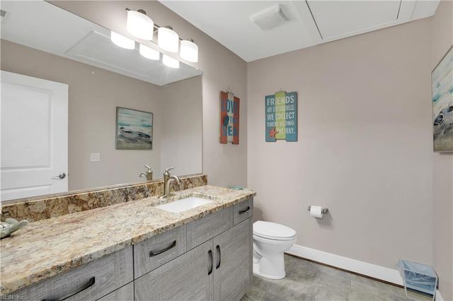 818 N First ST, Hampton, VA 23664
