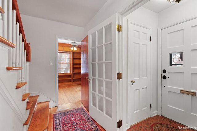 12935 Victoria Avenue, Huntington Woods, MI 48070