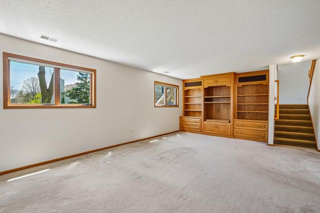 7175 Janero Avenue S, Cottage Grove, MN 55016