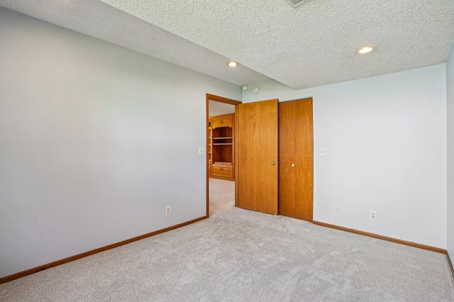 7175 Janero Avenue S, Cottage Grove, MN 55016