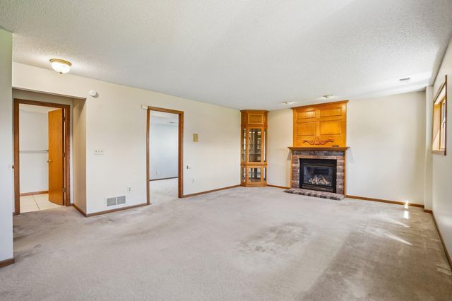 7175 Janero Avenue S, Cottage Grove, MN 55016