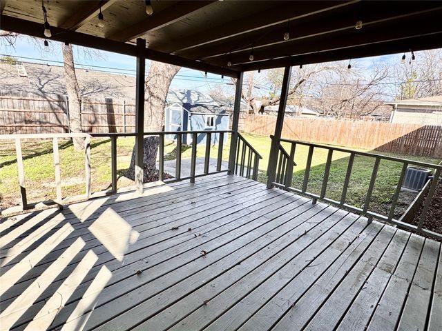 7605 Deaver Drive, North Richland Hills, TX 76180