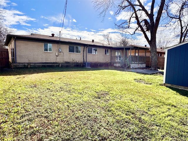 7605 Deaver Drive, North Richland Hills, TX 76180