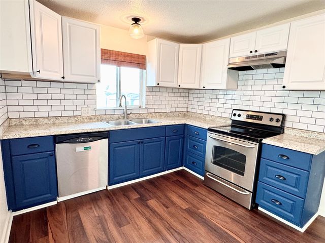 7605 Deaver Drive, North Richland Hills, TX 76180