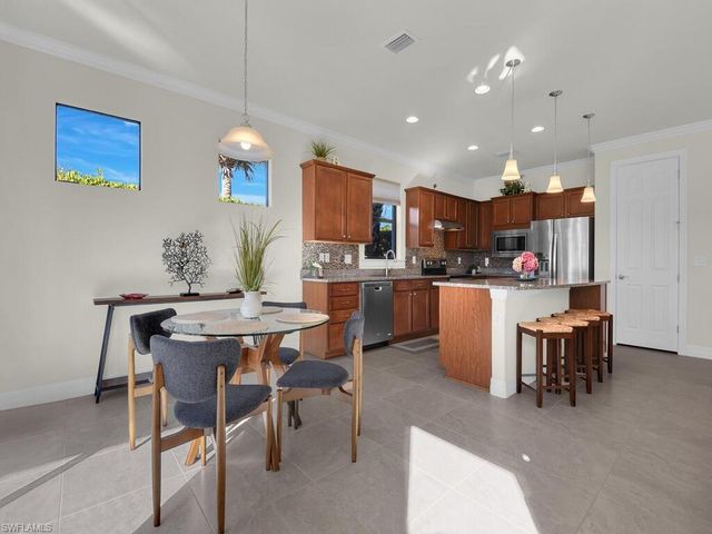 11950 Macquarie WAY, Fort Myers, FL 33913