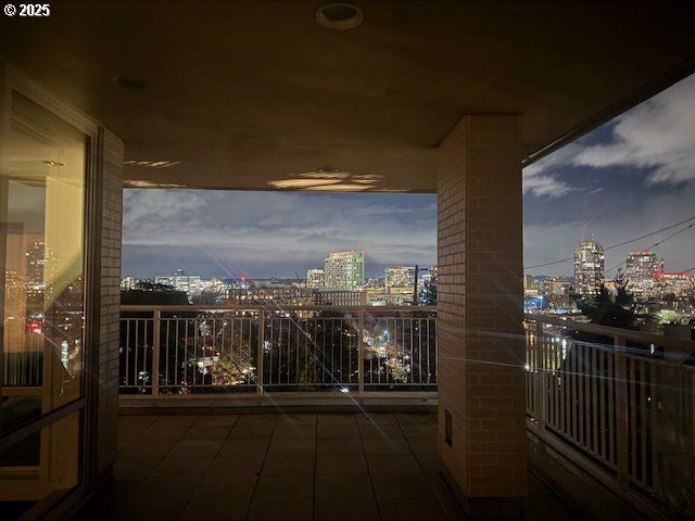 2020 Sw MARKET STREET Dr 101, Portland, OR 97201