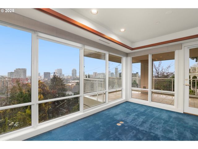 2020 Sw MARKET STREET Dr 101, Portland, OR 97201