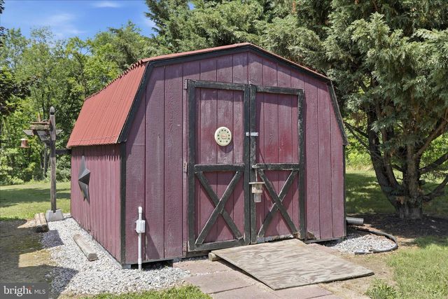 5913 HAGER ROAD, Greencastle, PA 17225