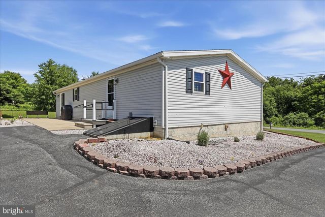 5913 HAGER ROAD, Greencastle, PA 17225