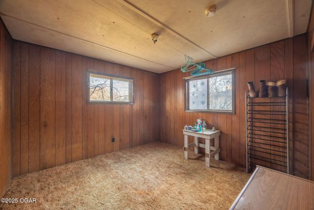 11820 Orion Lane, Neosho, MO 64850