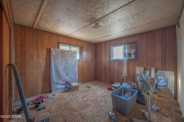 11820 Orion Lane, Neosho, MO 64850