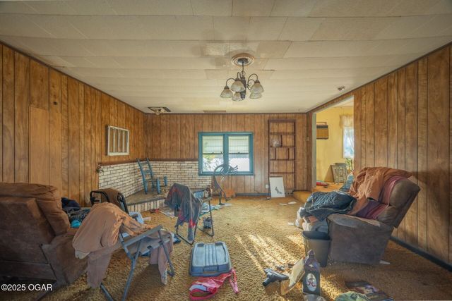 11820 Orion Lane, Neosho, MO 64850