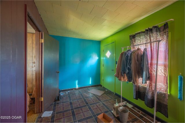 11820 Orion Lane, Neosho, MO 64850