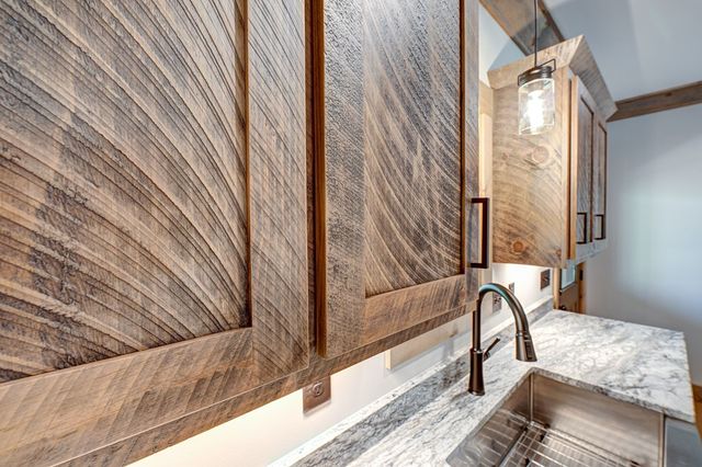 167 Meadow View Court, Ellijay, GA 30536