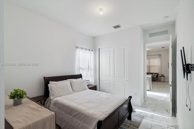 17333 SW 46th St, Miramar, FL 33029