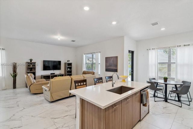 17333 SW 46th St, Miramar, FL 33029