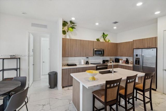 17333 SW 46th St, Miramar, FL 33029