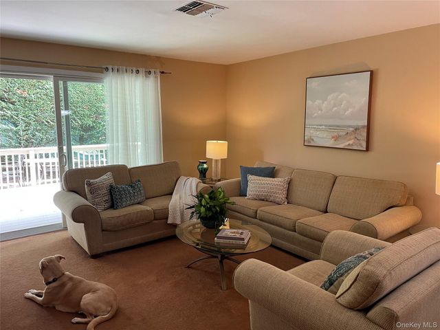 2355 Pershing Boulevard 504, Baldwin, NY 11510