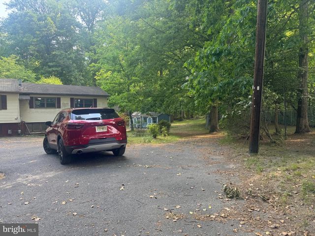 20 LITTLE MILL RD, Lindenwold, NJ 08021
