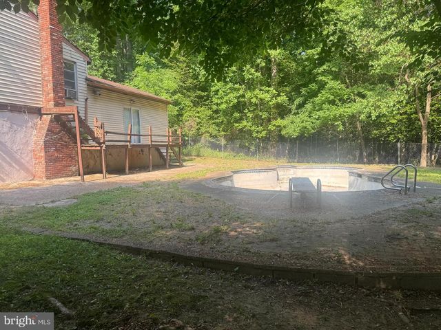 20 LITTLE MILL RD, Lindenwold, NJ 08021