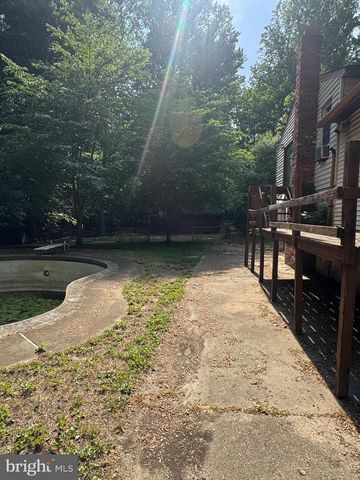 20 LITTLE MILL RD, Lindenwold, NJ 08021