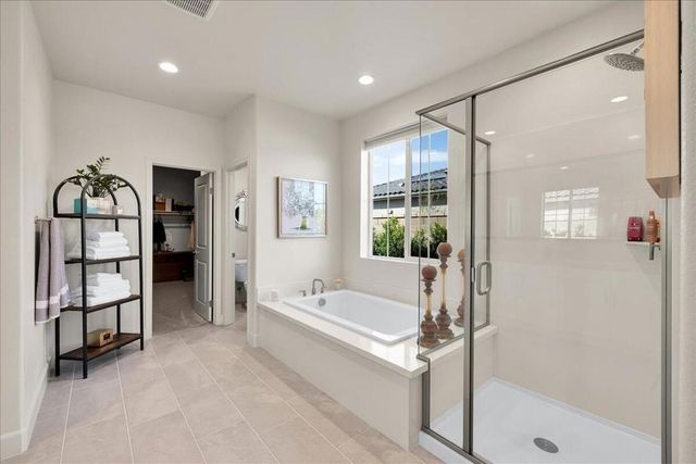 58228 Aragon Way, La Quinta, CA 92253