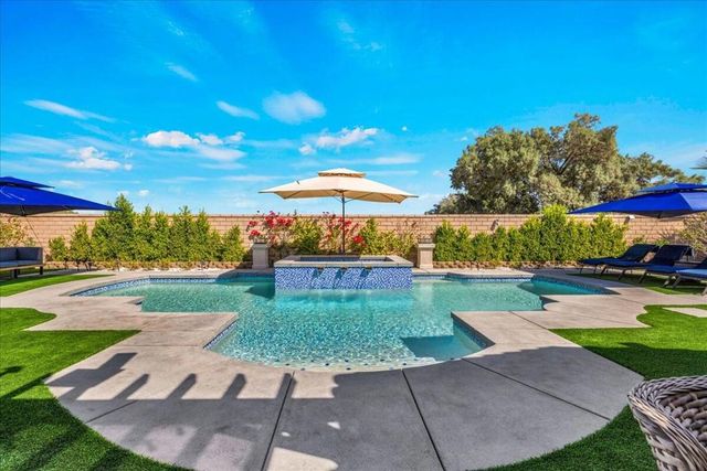 58228 Aragon Way, La Quinta, CA 92253