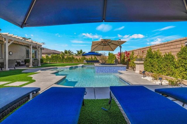 58228 Aragon Way, La Quinta, CA 92253