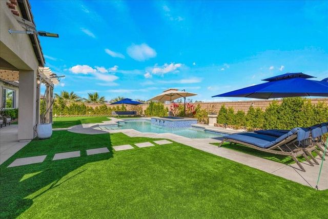 58228 Aragon Way, La Quinta, CA 92253