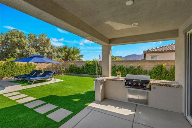 58228 Aragon Way, La Quinta, CA 92253