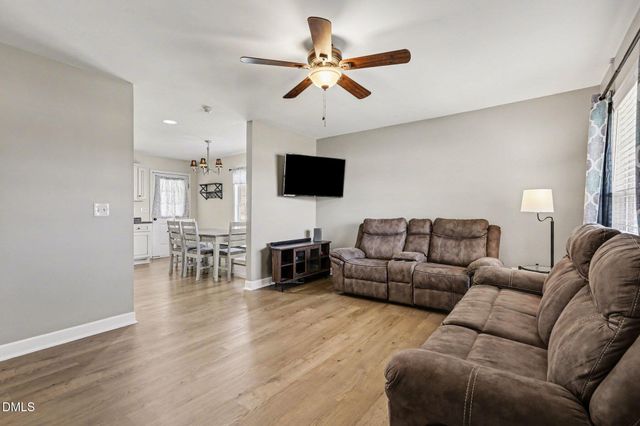 642 W Old Glencoe Road, Burlington, NC 27217