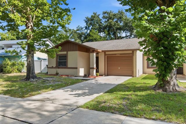 5967 FISH COURT, Orlando, FL 32807