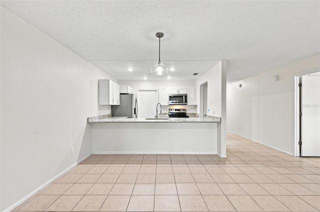 5967 FISH COURT, Orlando, FL 32807
