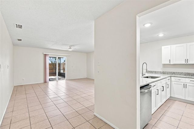 5967 FISH COURT, Orlando, FL 32807