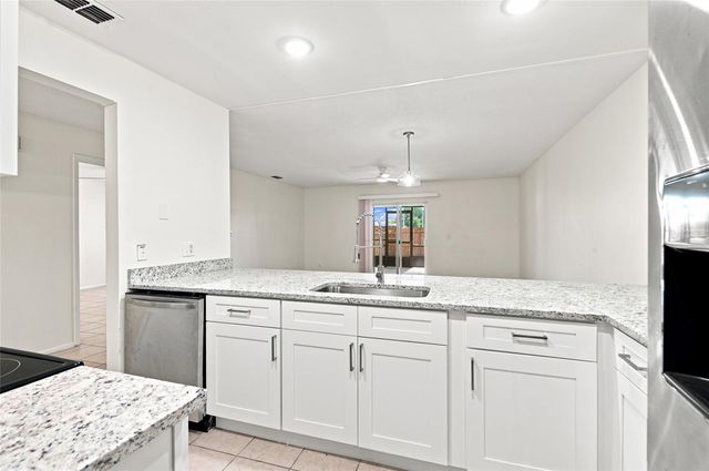 5967 FISH COURT, Orlando, FL 32807