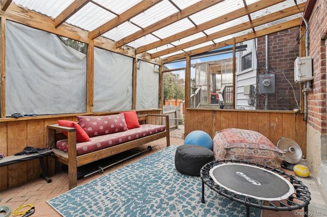 616 Duke Street, Westbury, NY 11590