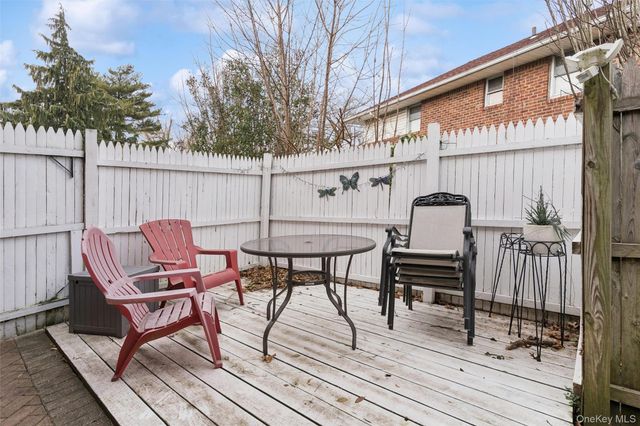 616 Duke Street, Westbury, NY 11590