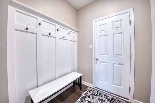 3007 Sir Charles Dr, Cecil, PA 15057
