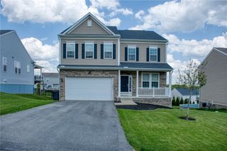 3007 Sir Charles Dr, Cecil, PA 15057