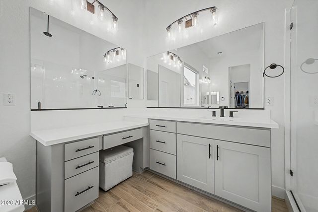 5823 E SANFORD Street, Mesa, AZ 85215