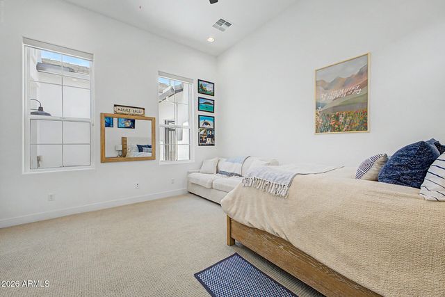 5823 E SANFORD Street, Mesa, AZ 85215