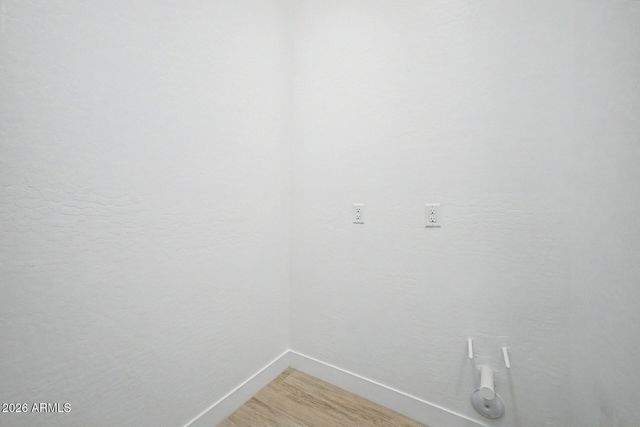 5823 E SANFORD Street, Mesa, AZ 85215